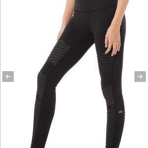 Alo Yoga High-Rise Moto Legging Size XS